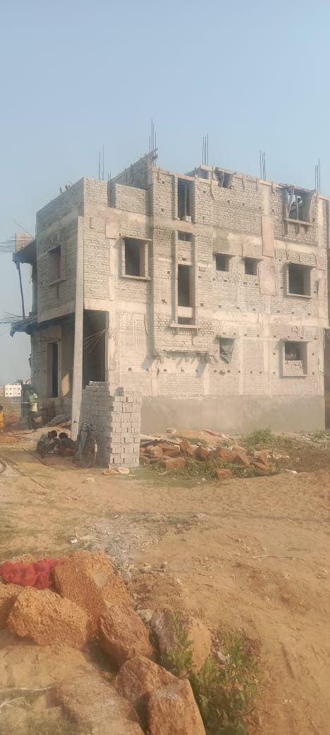 WhatsApp Image 2025-05-06 at 10.36.14 PM.jpeg